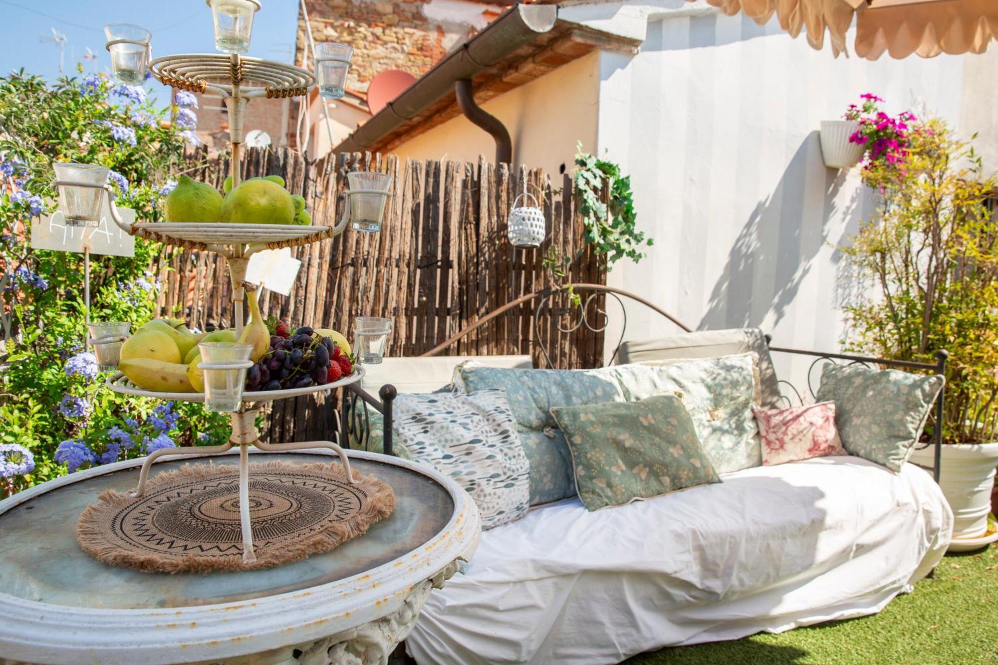 Bibi Boutique Arezzo Living Suite Rosafragola & Verdeconiglio Экстерьер фото