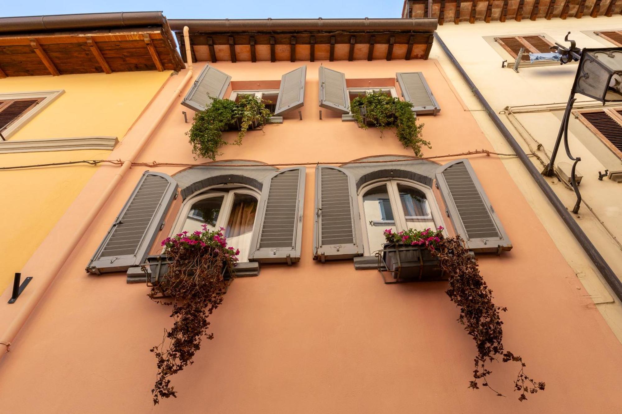 Bibi Boutique Arezzo Living Suite Rosafragola & Verdeconiglio Экстерьер фото